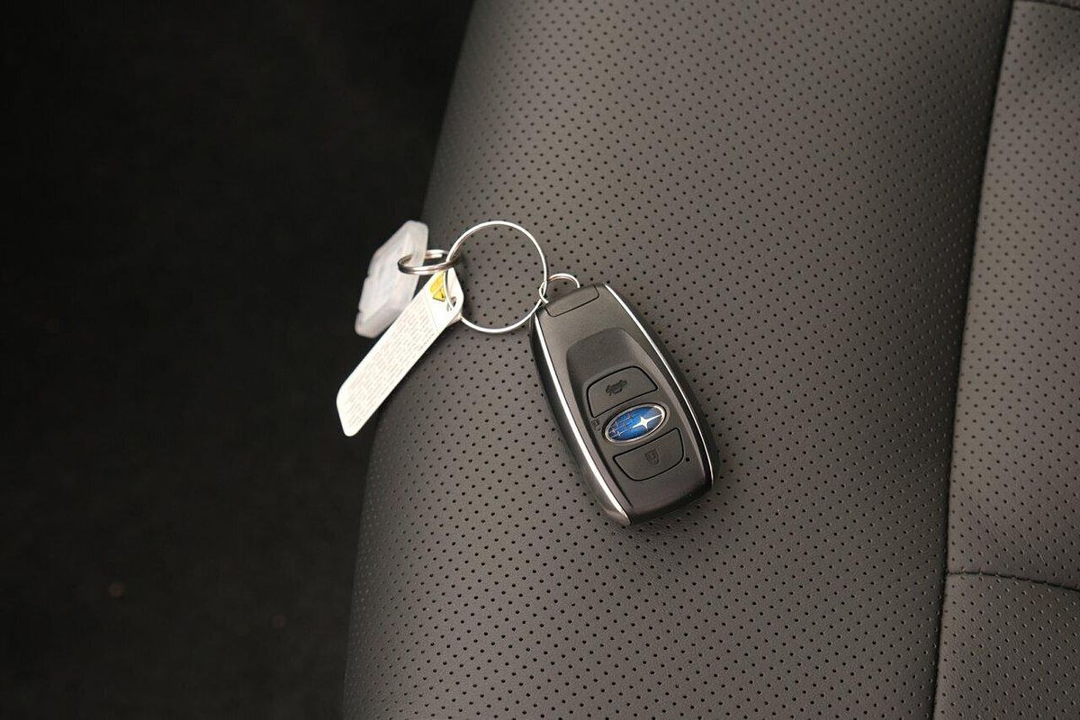 2025 Subaru Outback AWD Touring XT 6GEN