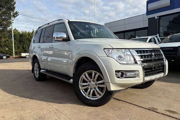 2017 Mitsubishi Pajero GLX NX