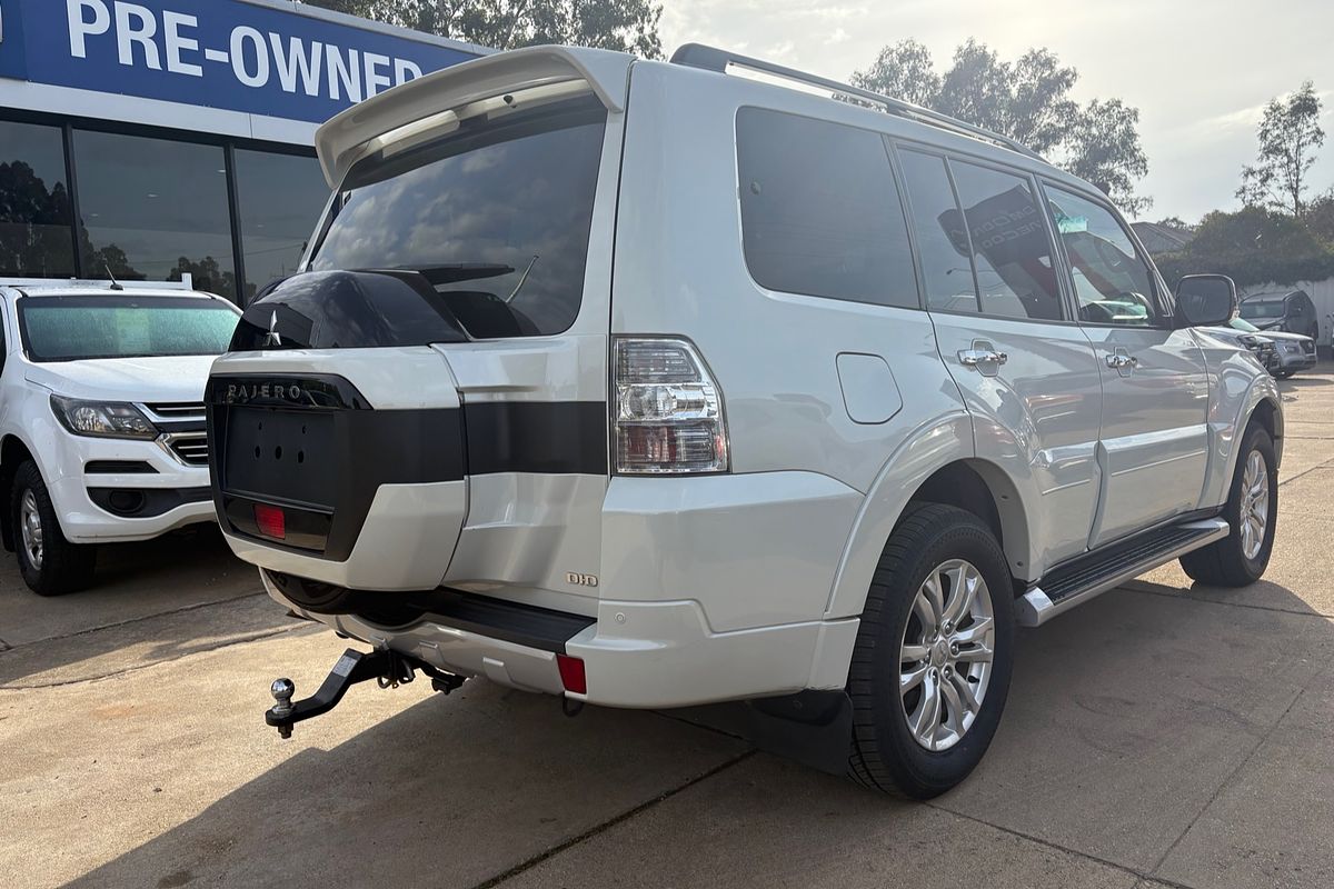 2017 Mitsubishi Pajero GLX NX