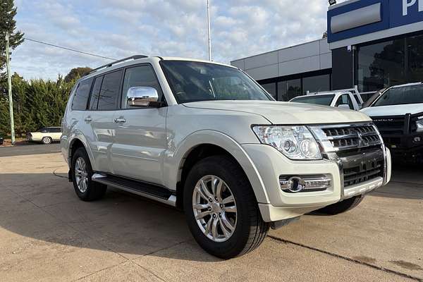 2017 Mitsubishi Pajero GLX NX