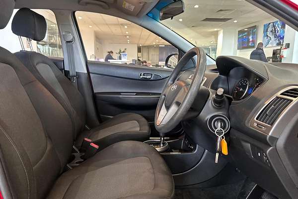 2015 Hyundai i20 Active PB