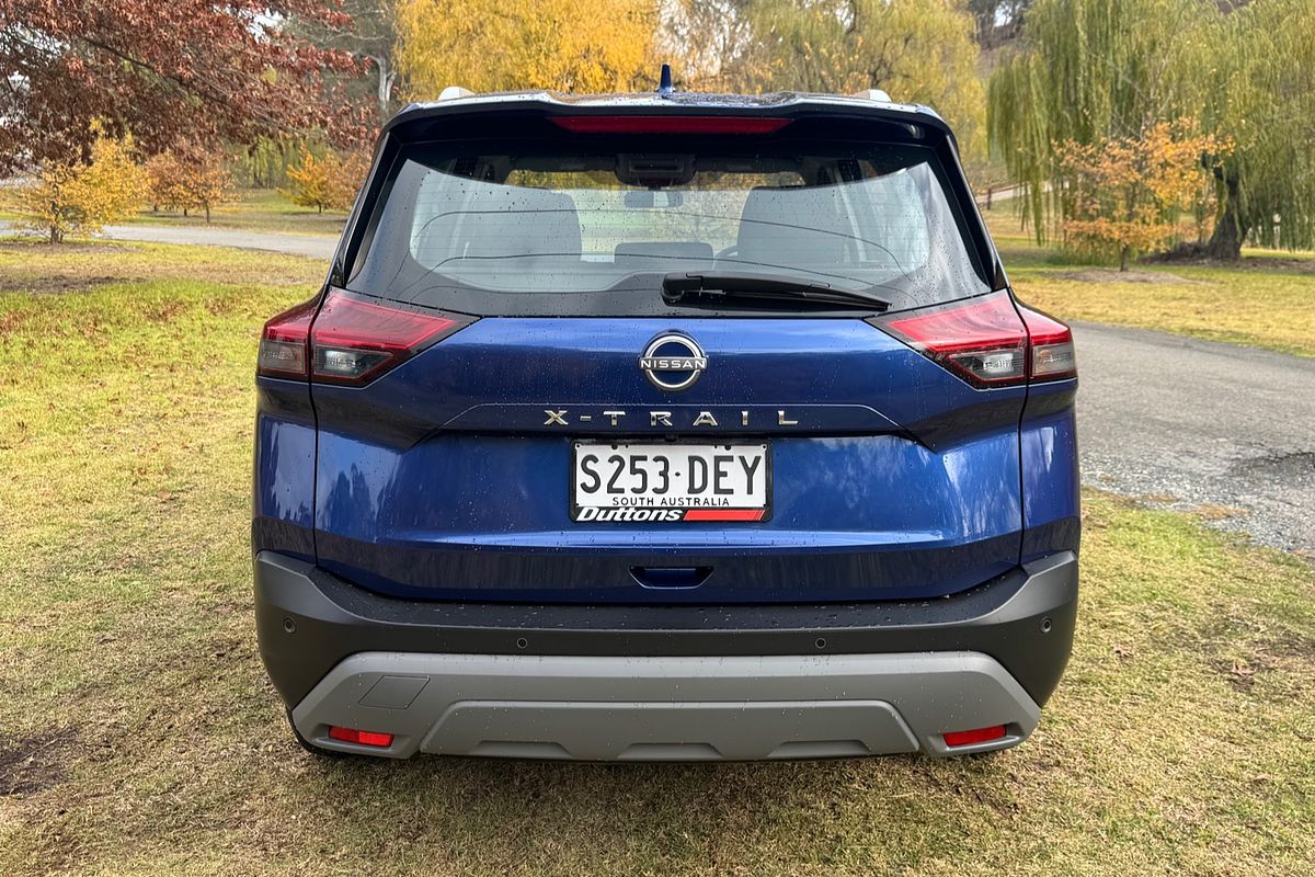 2023 Nissan X-TRAIL ST T33
