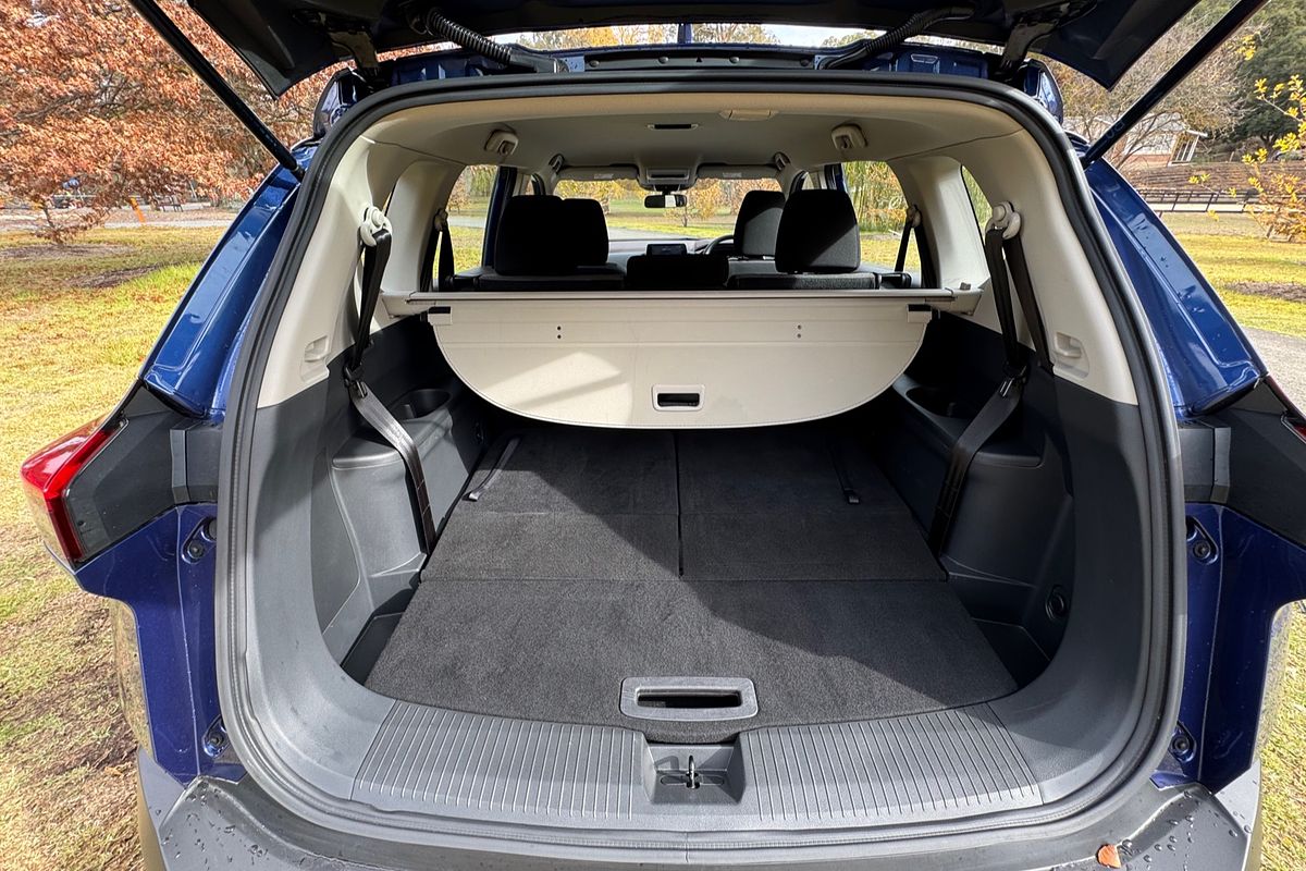 2023 Nissan X-TRAIL ST T33