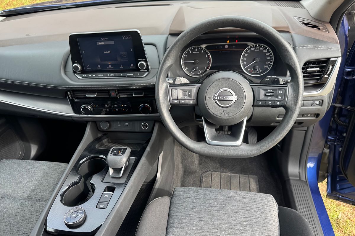 2023 Nissan X-TRAIL ST T33