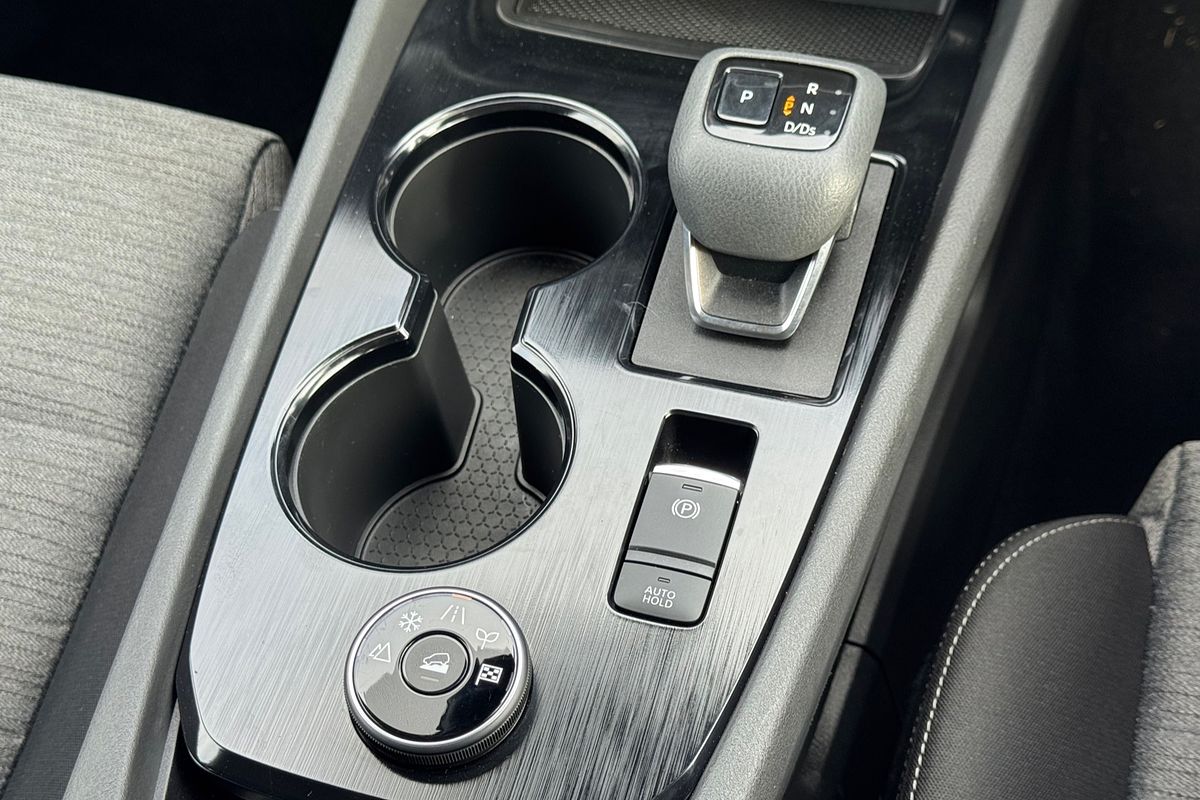 2023 Nissan X-TRAIL ST T33