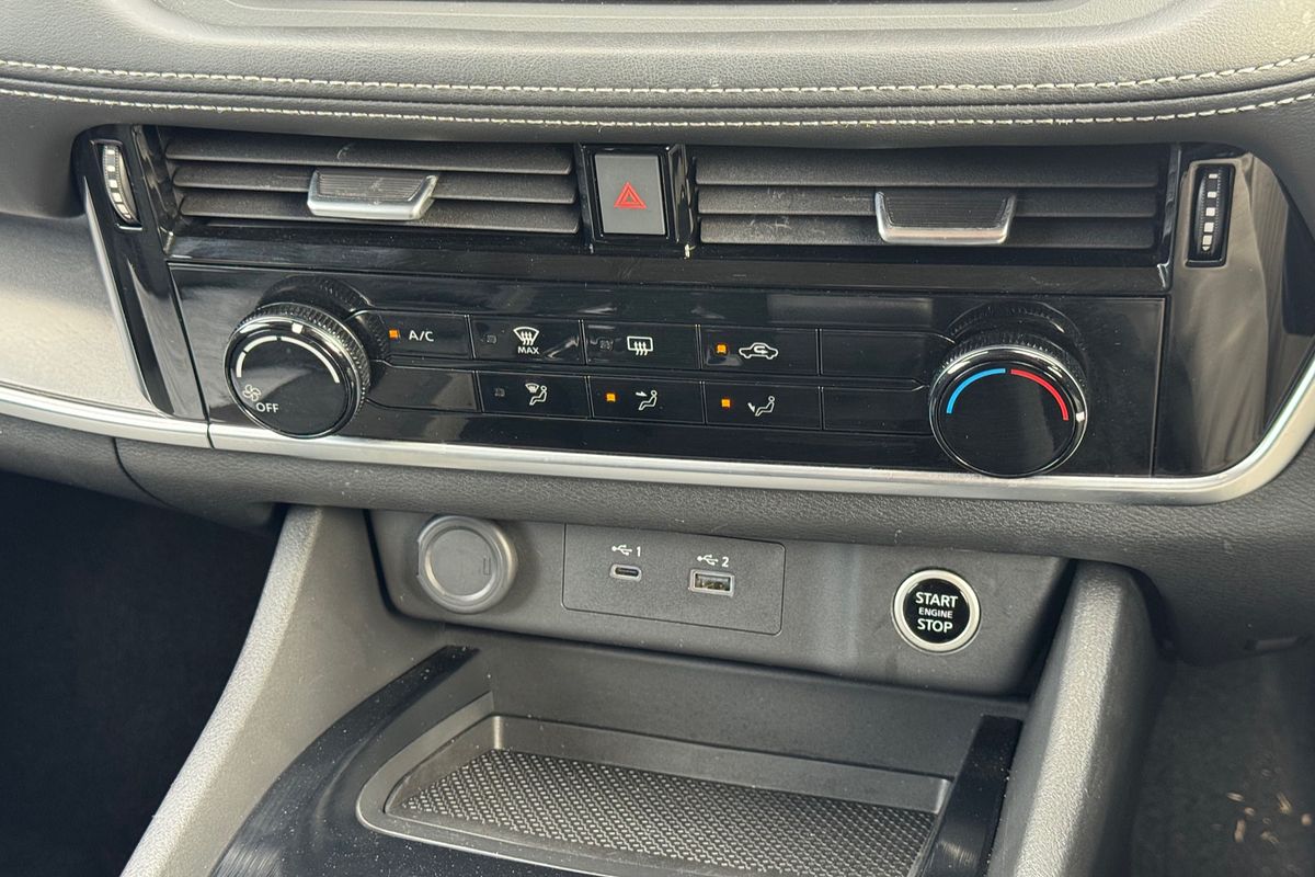2023 Nissan X-TRAIL ST T33