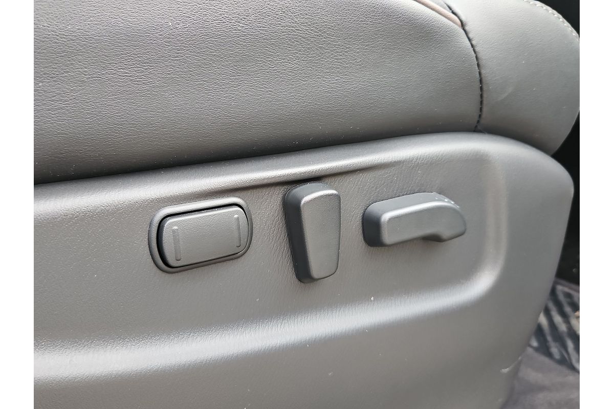 2025 Nissan Patrol Ti Y62
