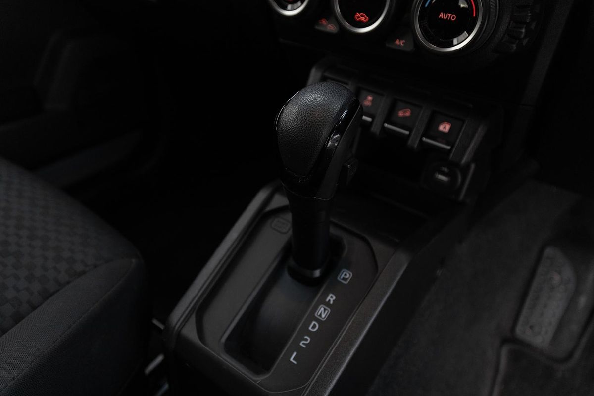 2022 Suzuki Jimny GJ