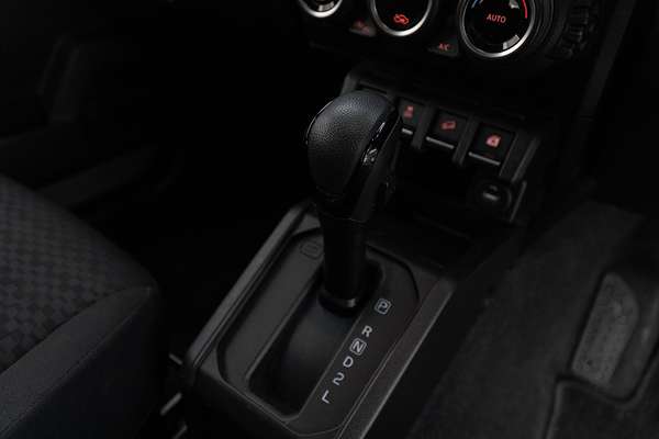 2022 Suzuki Jimny GJ