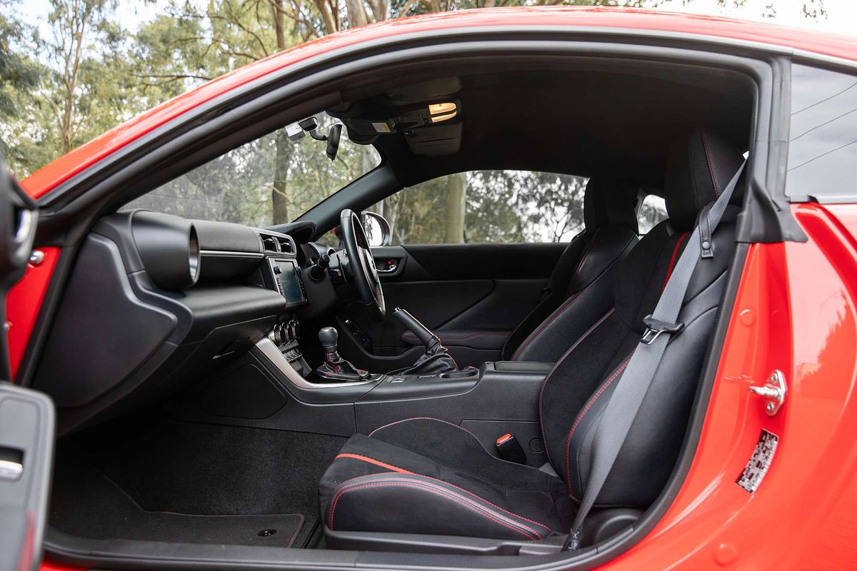 2022 Subaru BRZ S ZD8