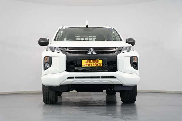 2020 Mitsubishi Triton GLX ADAS MR 4X4