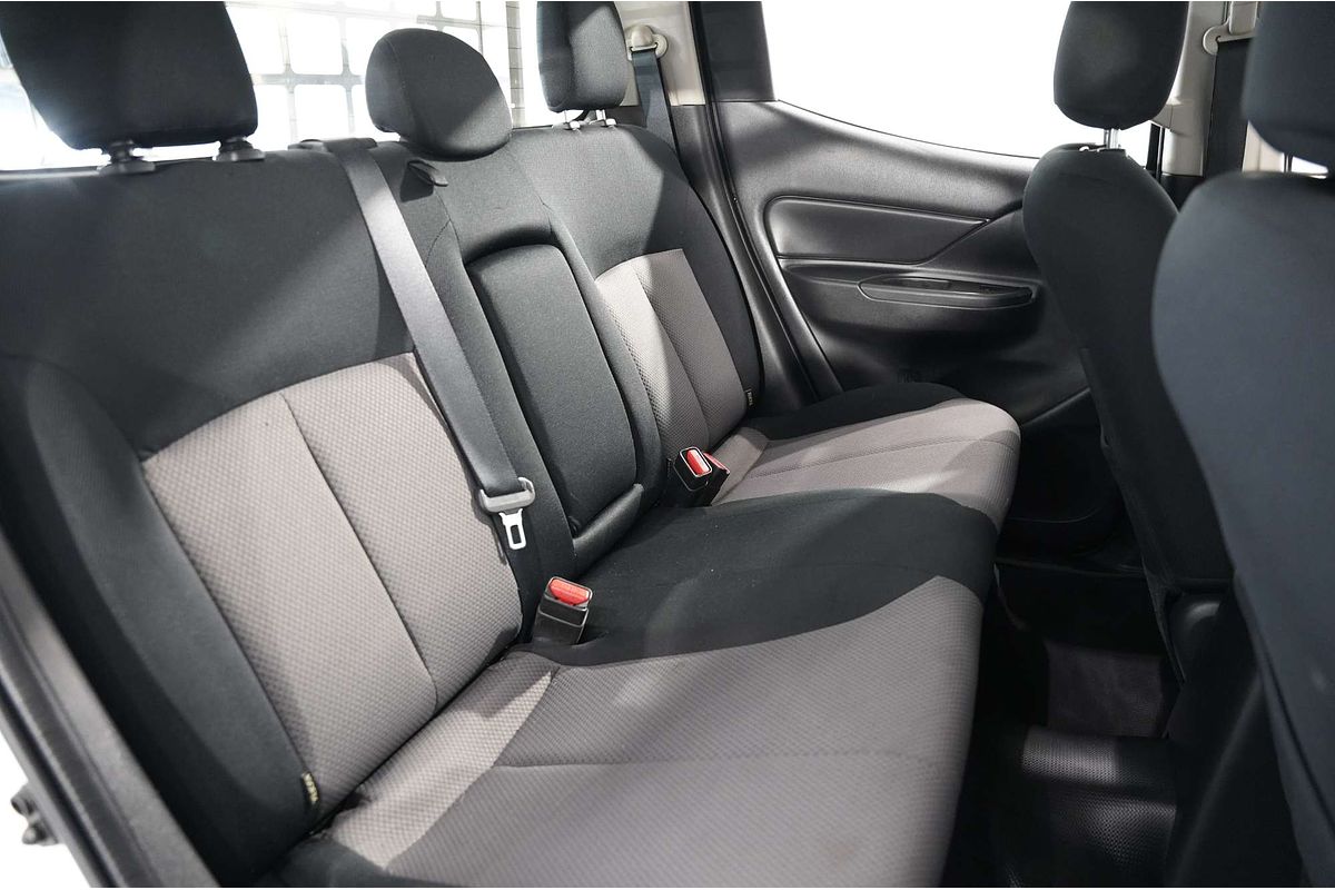 2020 Mitsubishi Triton GLX ADAS MR 4X4
