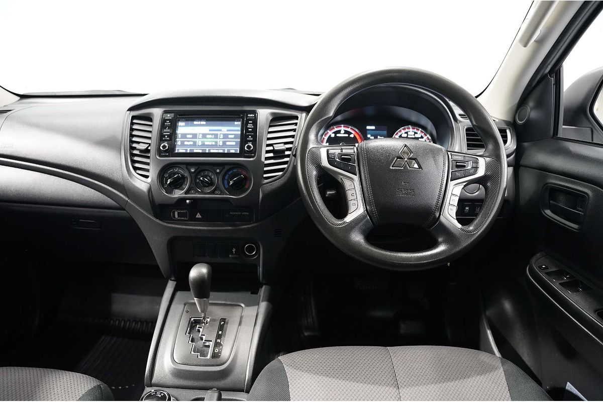 2020 Mitsubishi Triton GLX ADAS MR 4X4