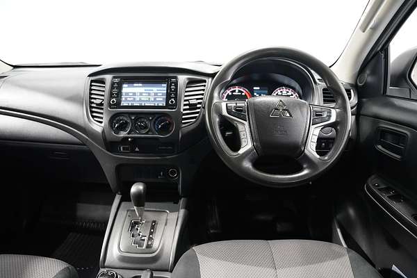2020 Mitsubishi Triton GLX ADAS MR 4X4