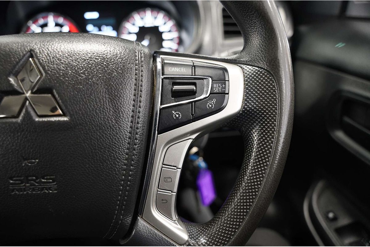 2020 Mitsubishi Triton GLX ADAS MR 4X4