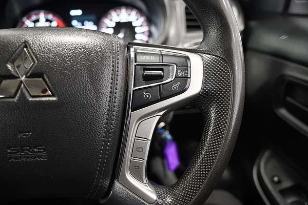 2020 Mitsubishi Triton GLX ADAS MR 4X4