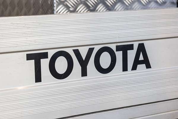 2022 Toyota Hilux Workmate TGN121R Rear Wheel Drive