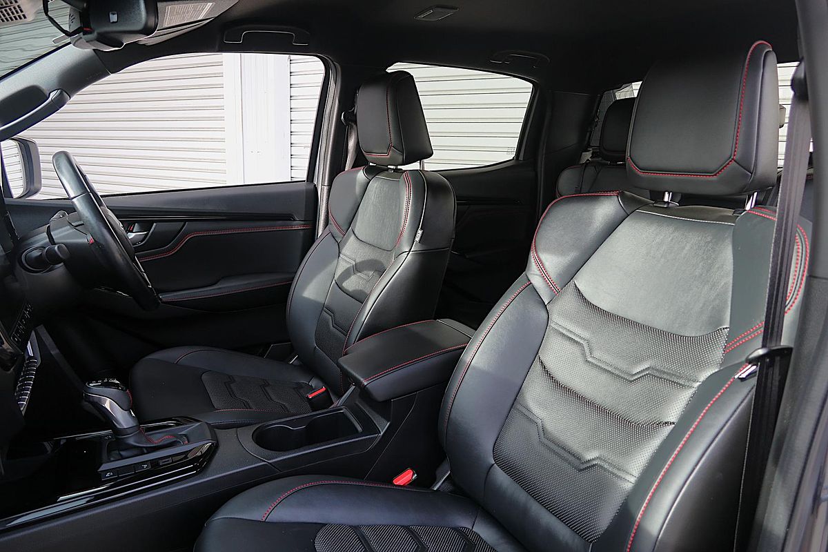 2023 Isuzu D-MAX X-TERRAIN 4X4