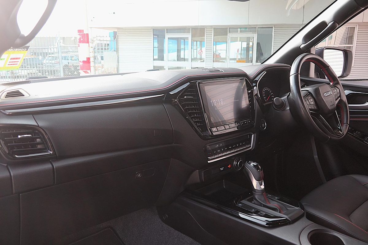 2023 Isuzu D-MAX X-TERRAIN 4X4