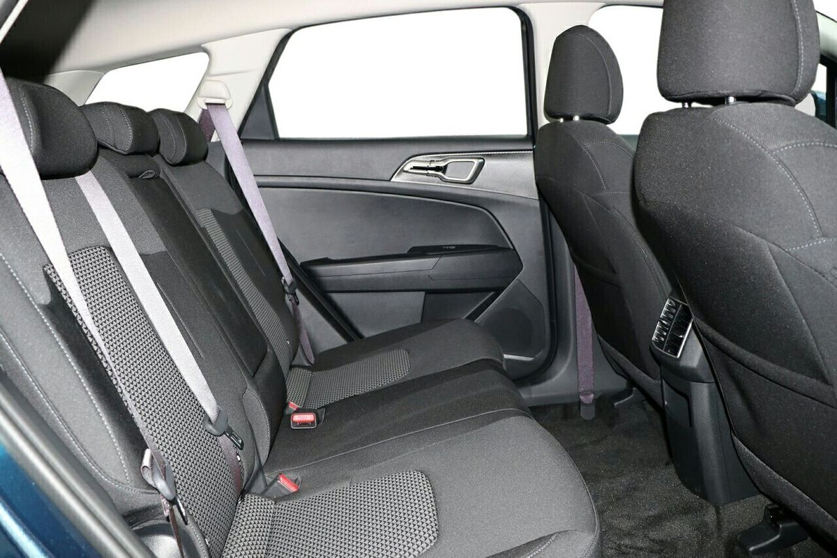 2025 Kia Sportage S NQ5