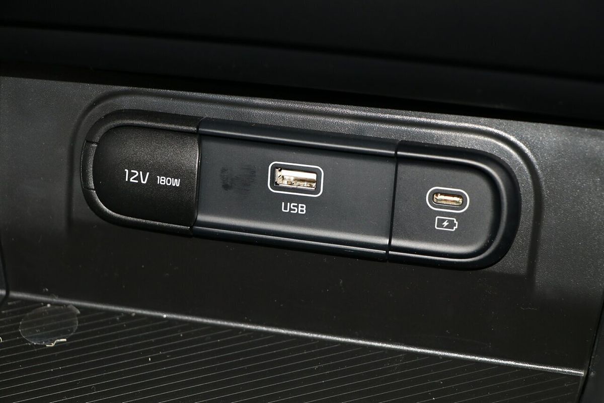 2025 Kia Sportage S NQ5