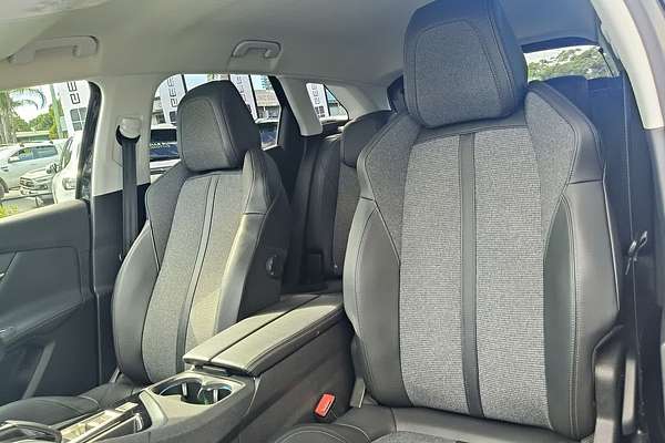 2019 Peugeot 3008 Allure P84