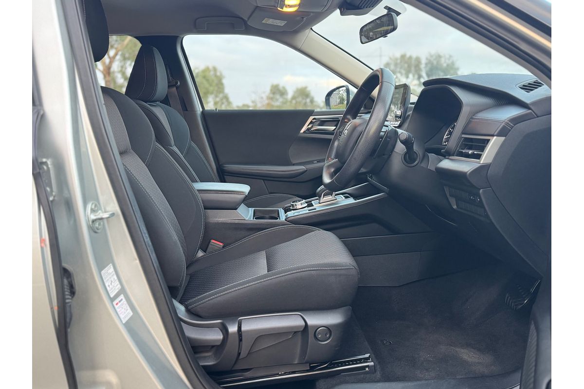 2024 Mitsubishi Outlander ES ZM