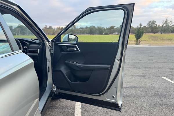 2024 Mitsubishi Outlander ES ZM