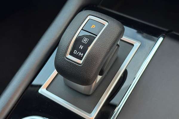 2024 Mitsubishi Outlander ES ZM