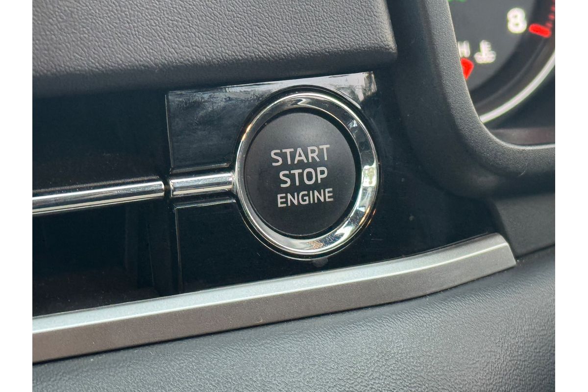 2024 Mitsubishi Outlander ES ZM