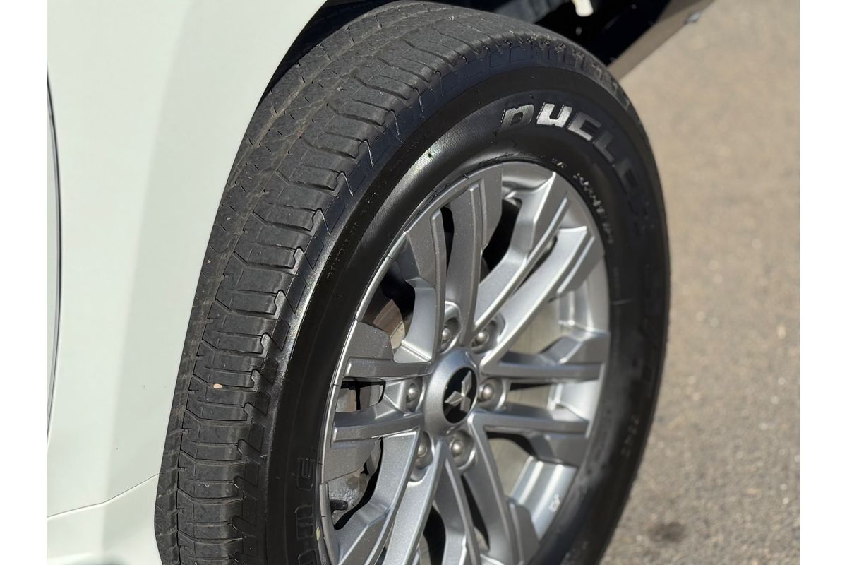 2022 Mitsubishi Pajero Sport GLX QF