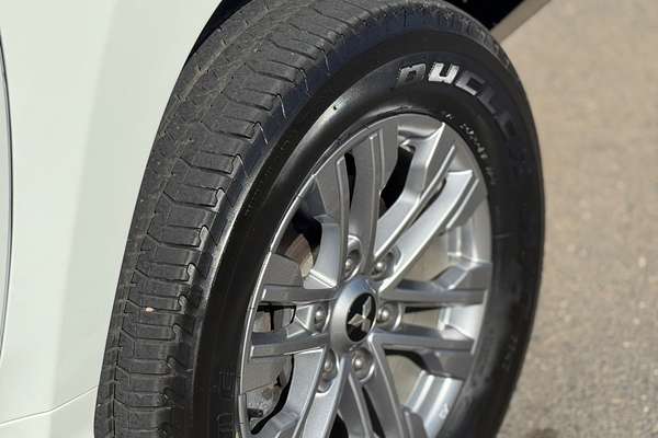 2022 Mitsubishi Pajero Sport GLX QF