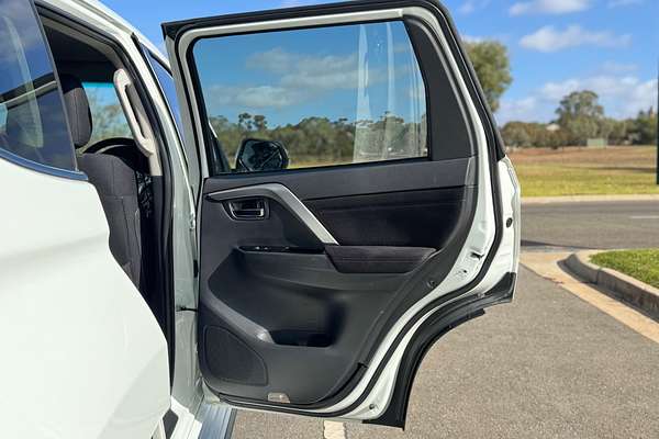 2022 Mitsubishi Pajero Sport GLX QF
