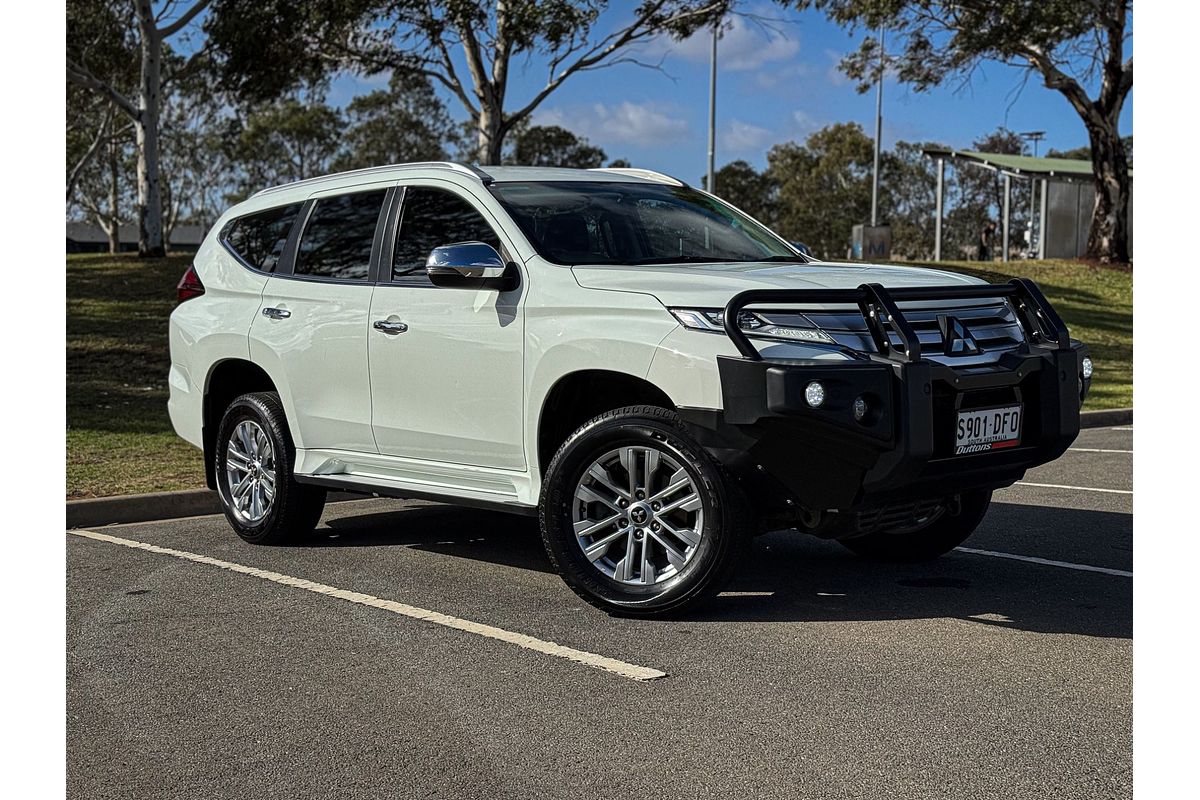 2022 Mitsubishi Pajero Sport GLX QF