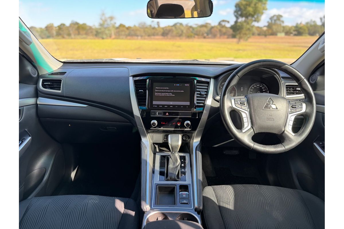 2022 Mitsubishi Pajero Sport GLX QF