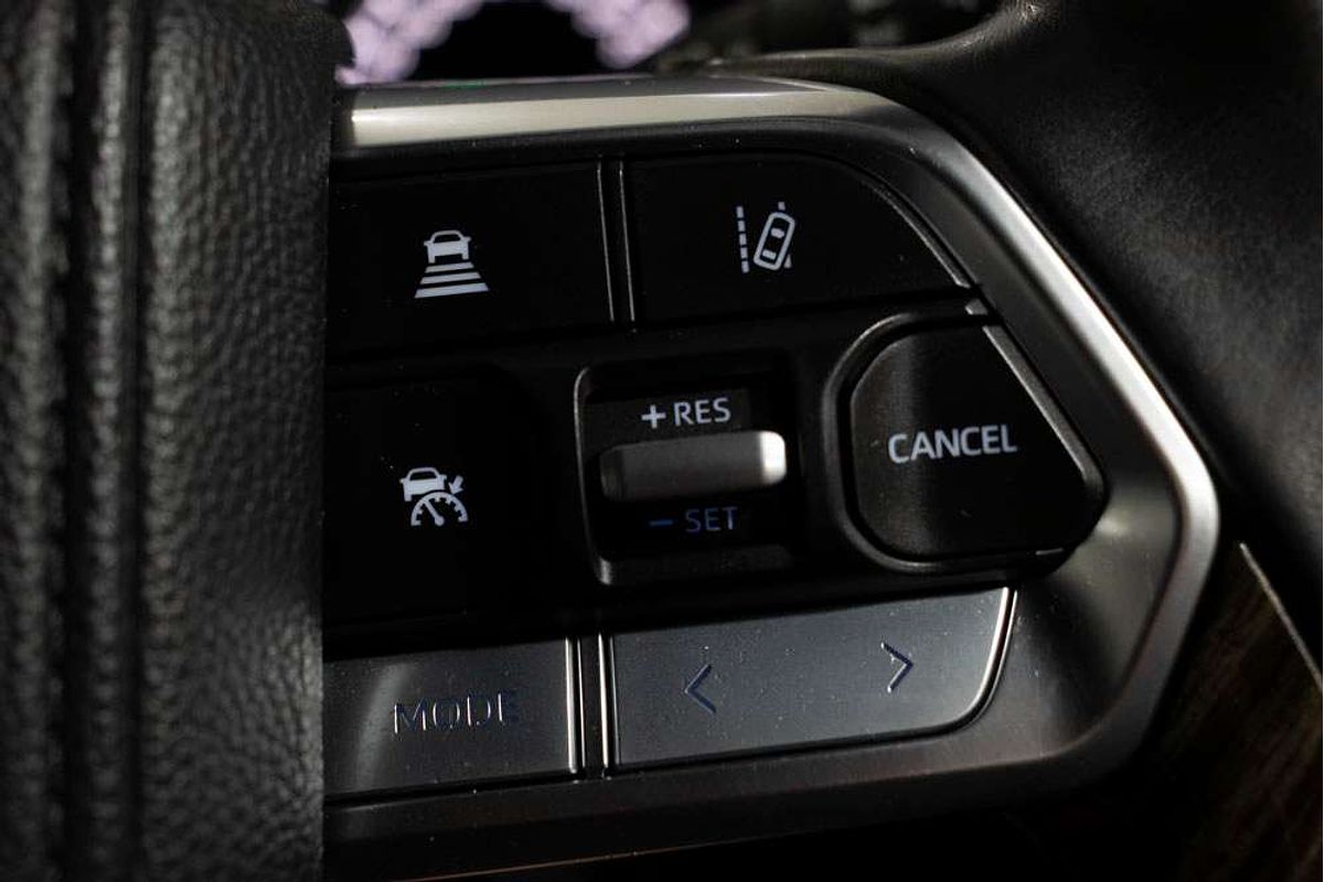 2023 Toyota Landcruiser Sahara FJA300R