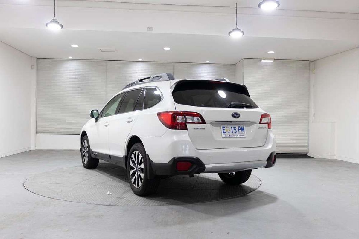 2017 Subaru Outback 2.5i 5GEN