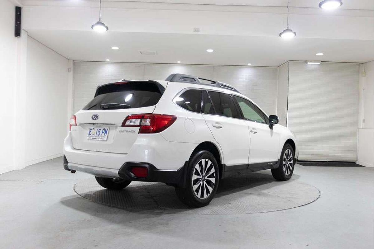 2017 Subaru Outback 2.5i 5GEN