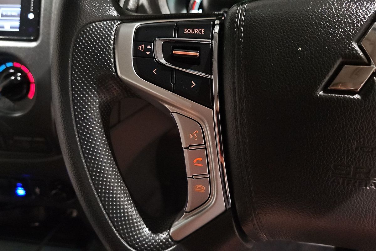 2024 Mitsubishi Triton GLX MR 4X4