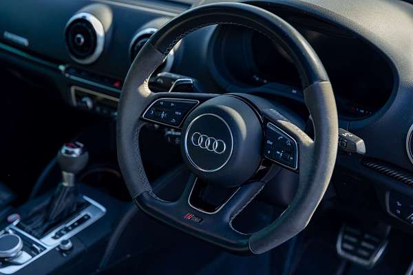 2017 Audi RS3  8V