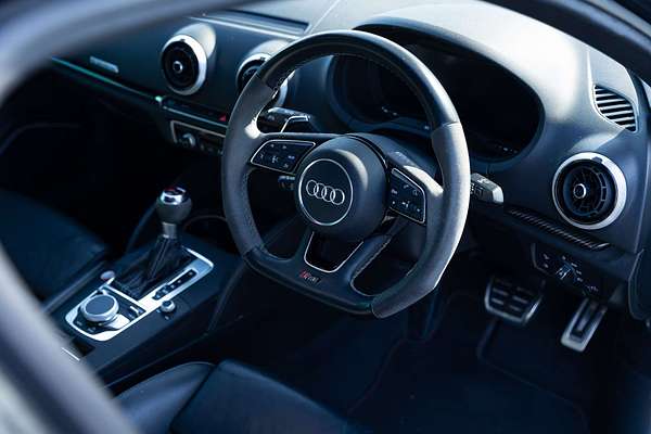 2017 Audi RS3  8V