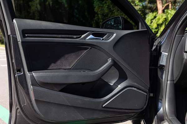 2017 Audi RS3  8V