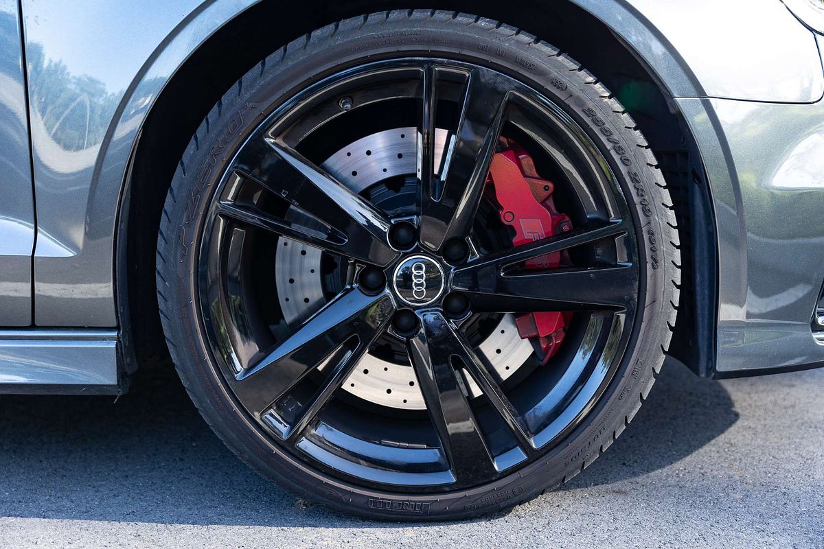 2017 Audi RS3  8V