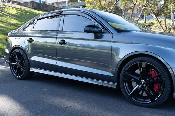 2017 Audi RS3  8V