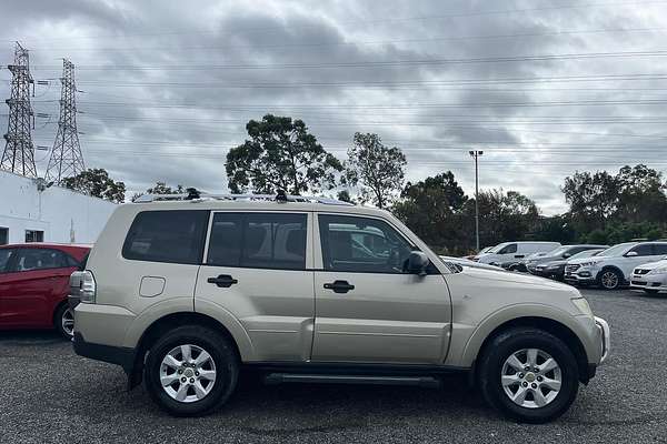 2007 Mitsubishi Pajero GLX NS
