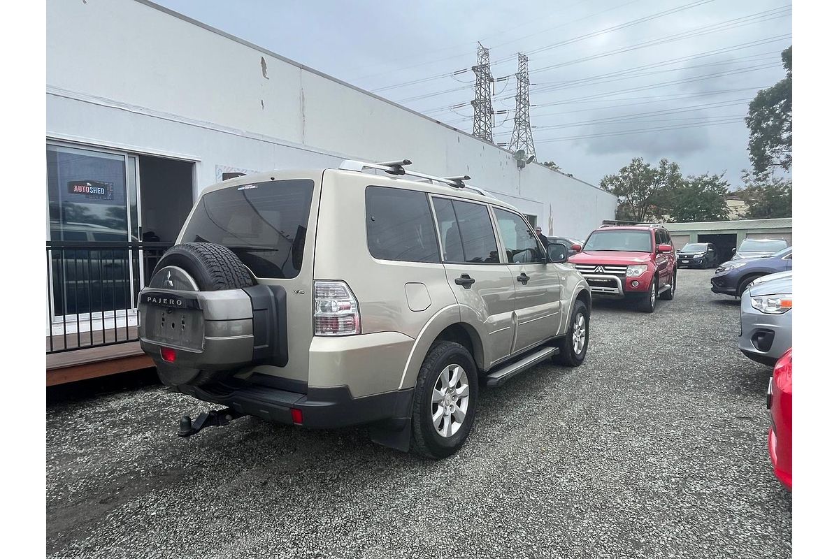 2007 Mitsubishi Pajero GLX NS