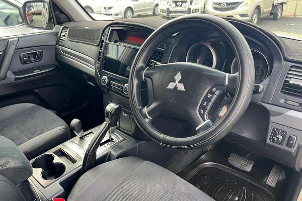 2007 Mitsubishi Pajero GLX NS