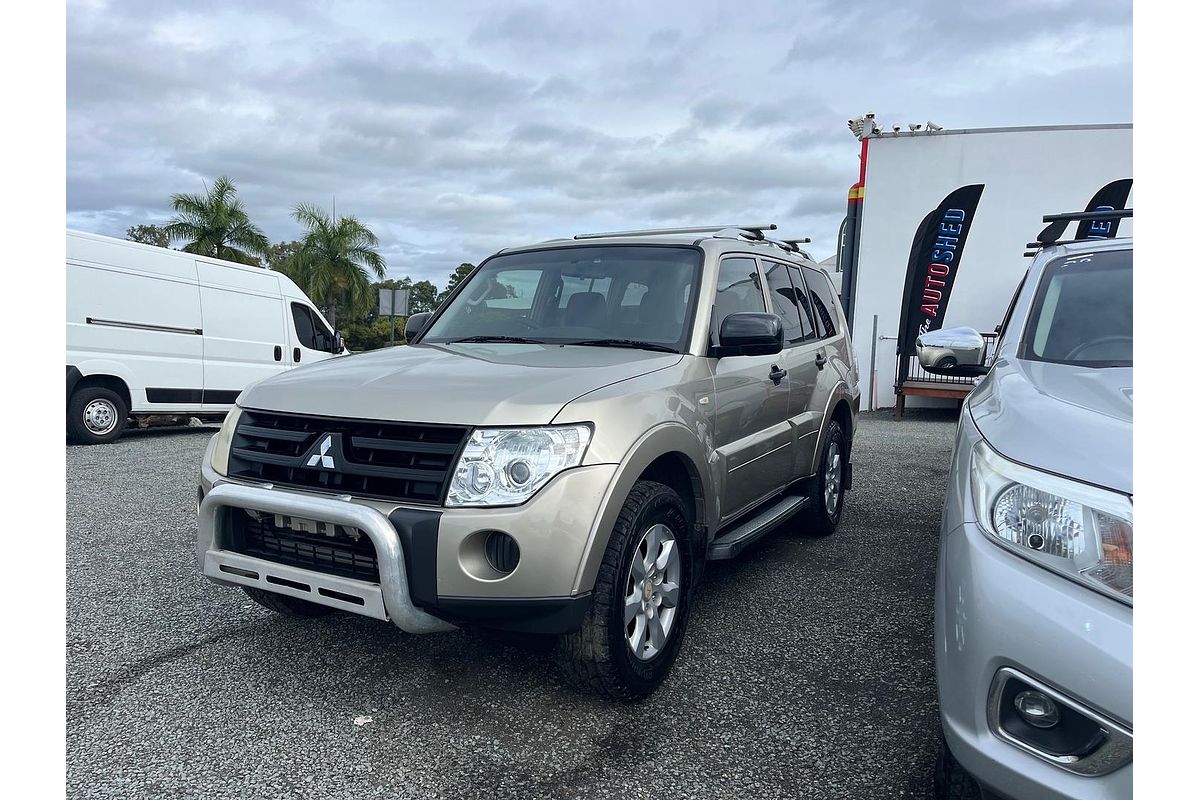 2007 Mitsubishi Pajero GLX NS