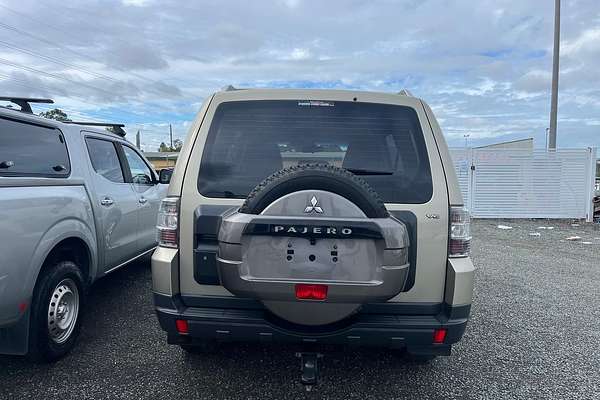 2007 Mitsubishi Pajero GLX NS