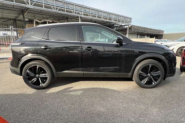 2024 Nissan QASHQAI Ti J12